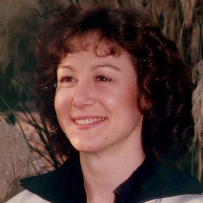 Julie Vollertsen.jpg